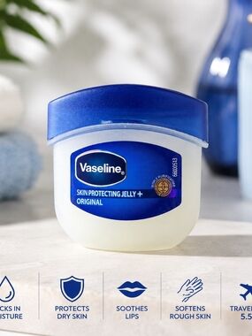 Vaseline Skin Protecting Jelly + Original — White & Blue 5.5g